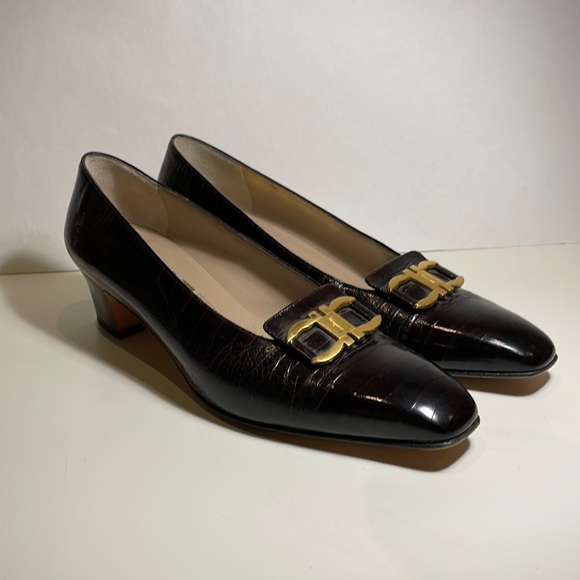 Salvatore Ferragamo Heels - Picture 1 of 5